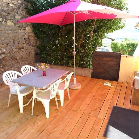 Appartement Spacieux Avec Terrasse Saint-André-dʼEmbrun Eksteriør billede
